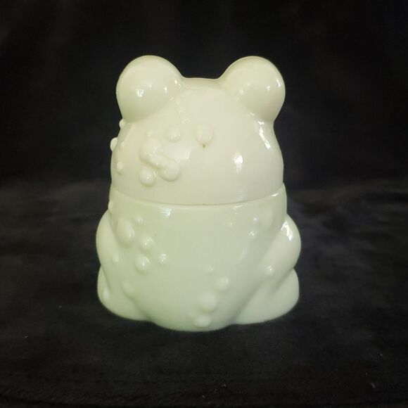 Small Vintage Avon Glass Frog Decanter - Picture 2 of 5